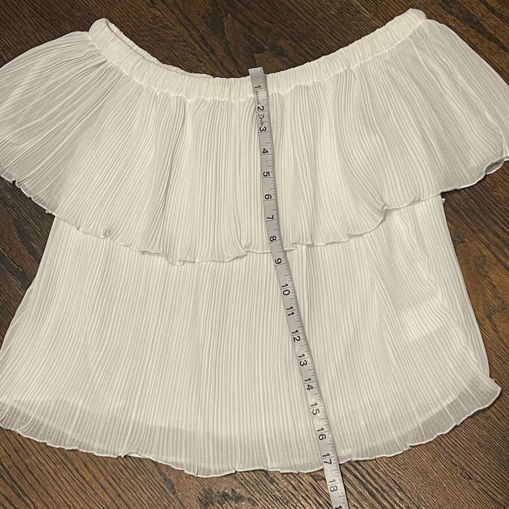 Express White Off-Shoulder Ruffle Blouse - Picture 5 of 10